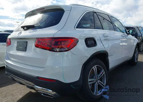 2022 Mercedes-Benz Glc 300 Suv z USA, uszkodzony, nr VIN W1N0G8DB7NV332123